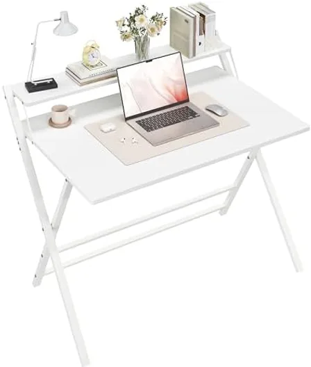 Detalle del escritorio Yaheetech plegable con estante superior para monitor mostrado desde un ángulo cenital